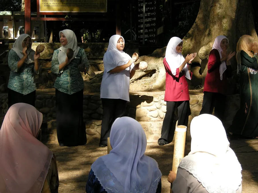 malaysia tours — on location